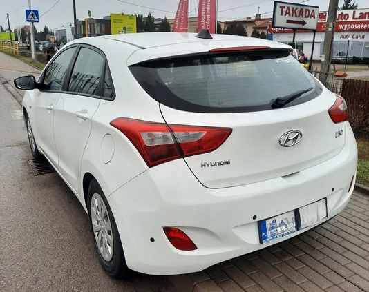 Hyundai I30 cena 34000 przebieg: 148000, rok produkcji 2016 z Białystok małe 29